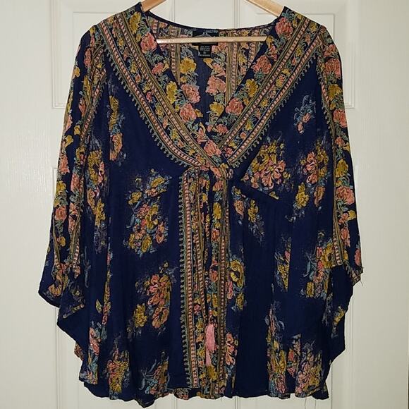 Anthropologie Angie Cape Top - Picture 1 of 4